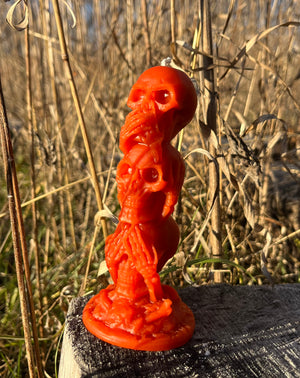 Skeletons mimic the saying "see no evil, speak no evil, hear no evil."