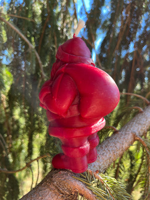 The Big Red Candle is quite hefty in size.